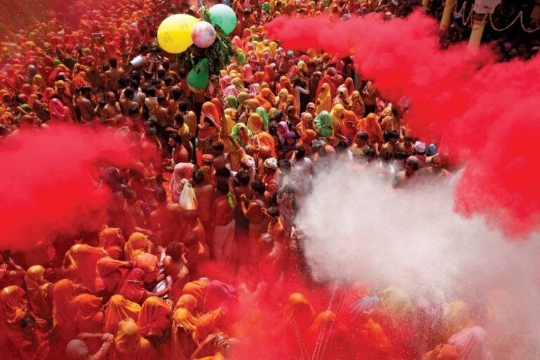 when is holi festival in india 2025