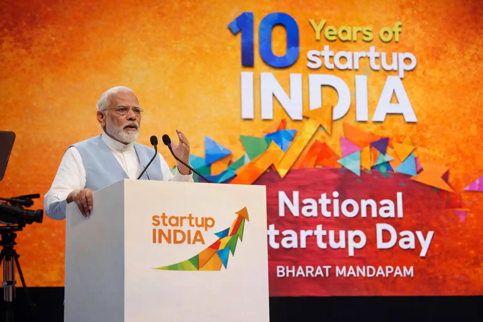 PM Modi Hails Record 44,000 Startups Registered in 2025 – But 96% Crash Due to Crushing Government Rules & Regulations